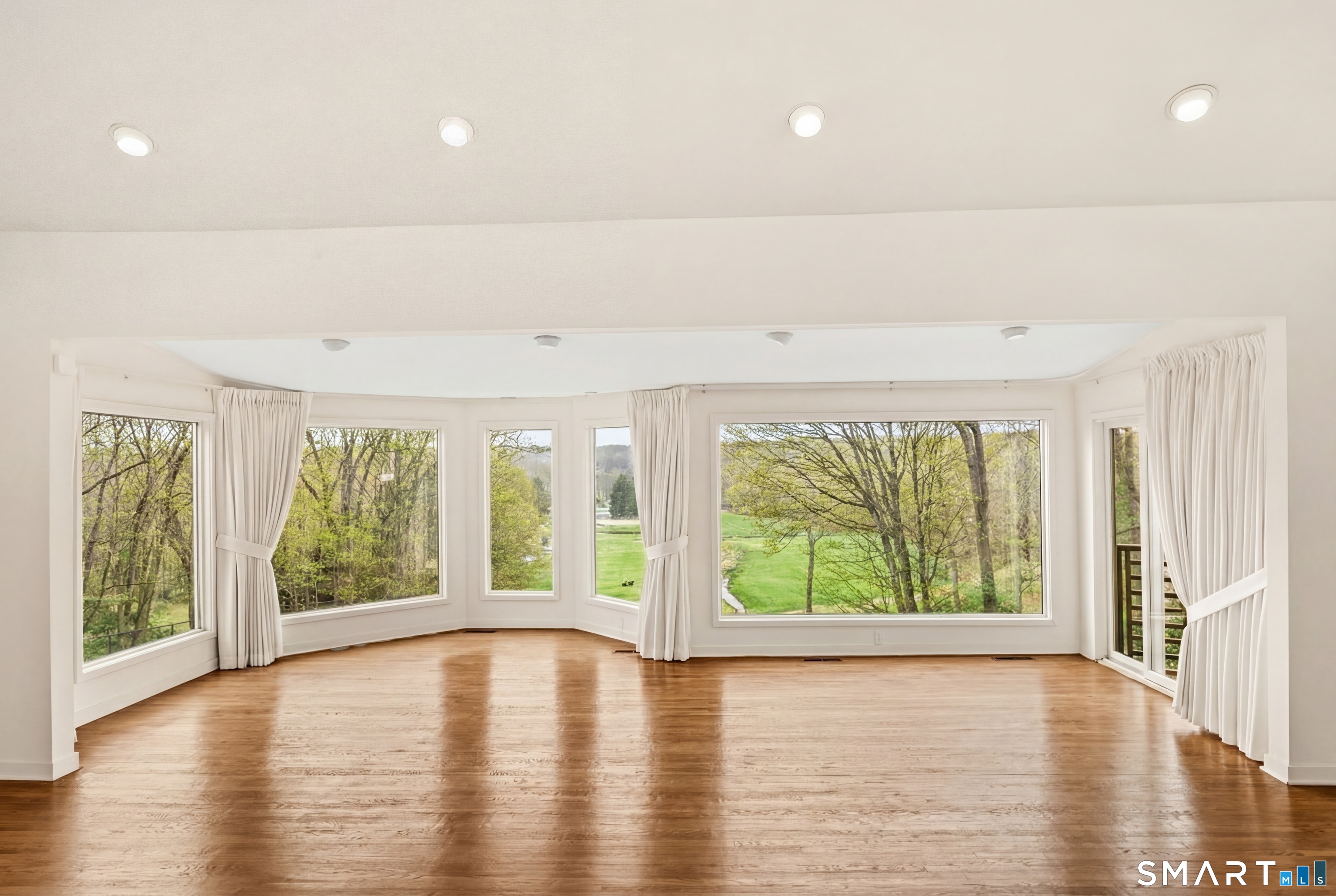 41 Londonderry Drive