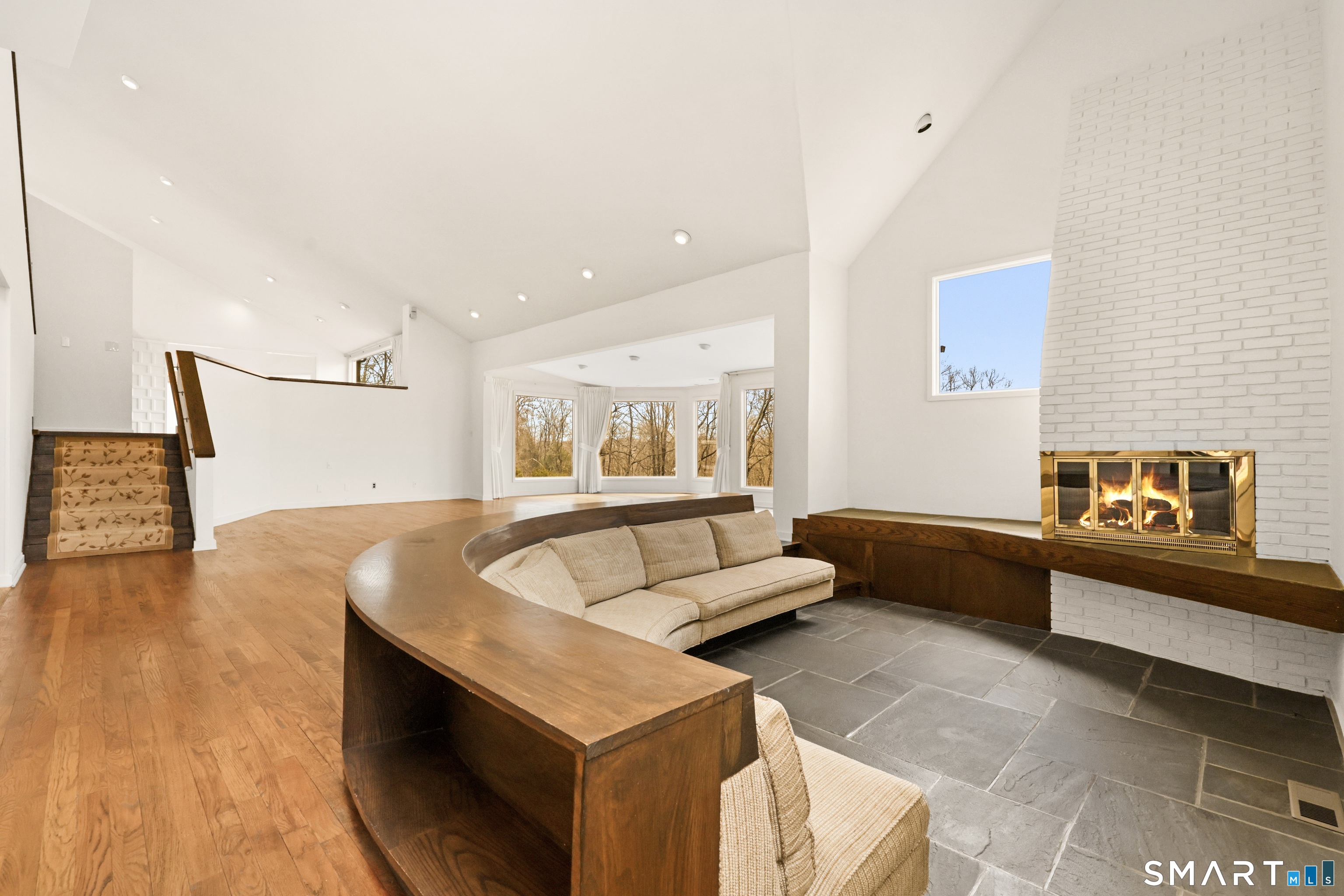 41 Londonderry Drive