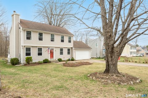 Homes For Sale - 40 Hillcrest Drive<br/> Hebron, CT 06231