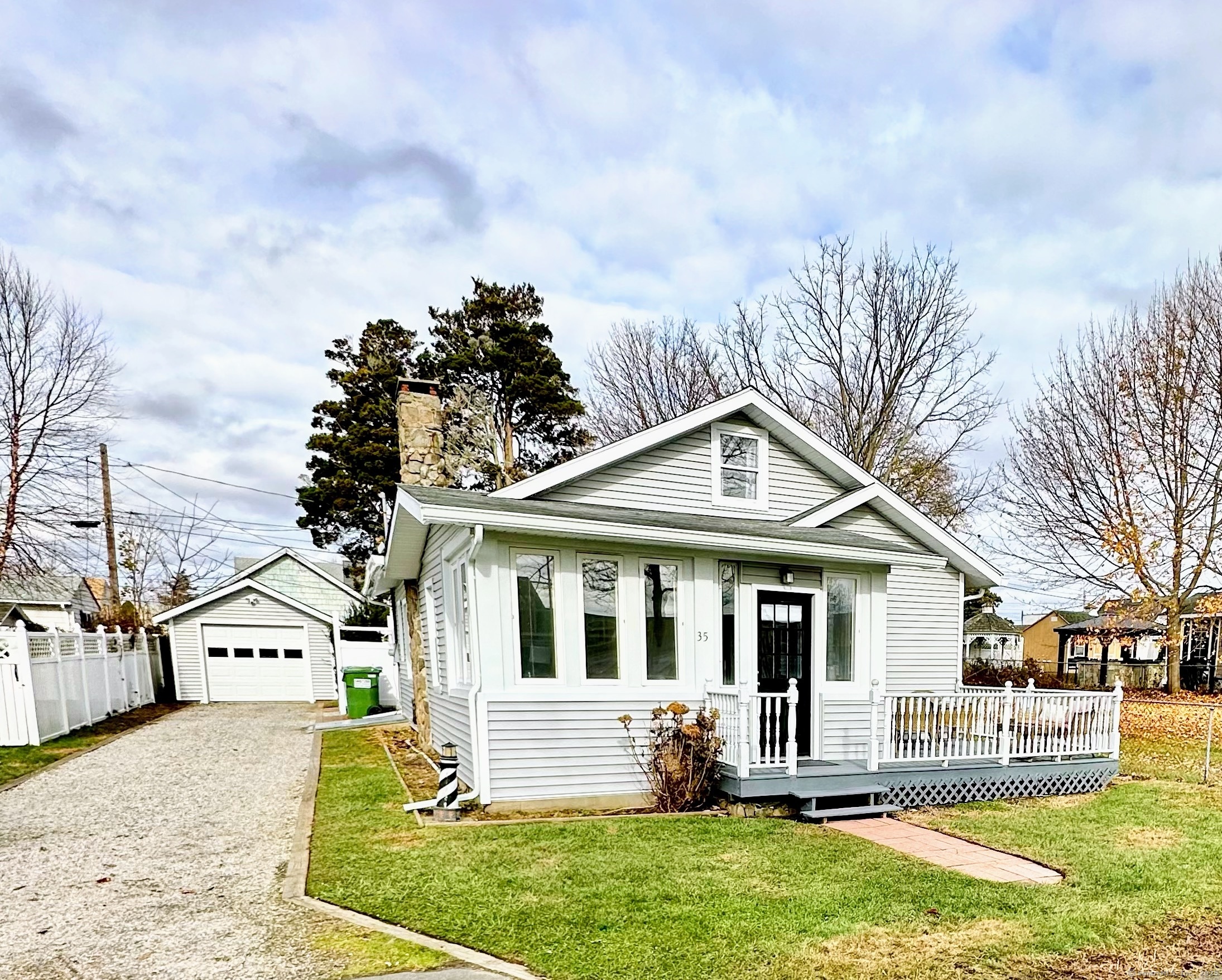 35 Hammock Parkway, Clinton, Connecticut image 2