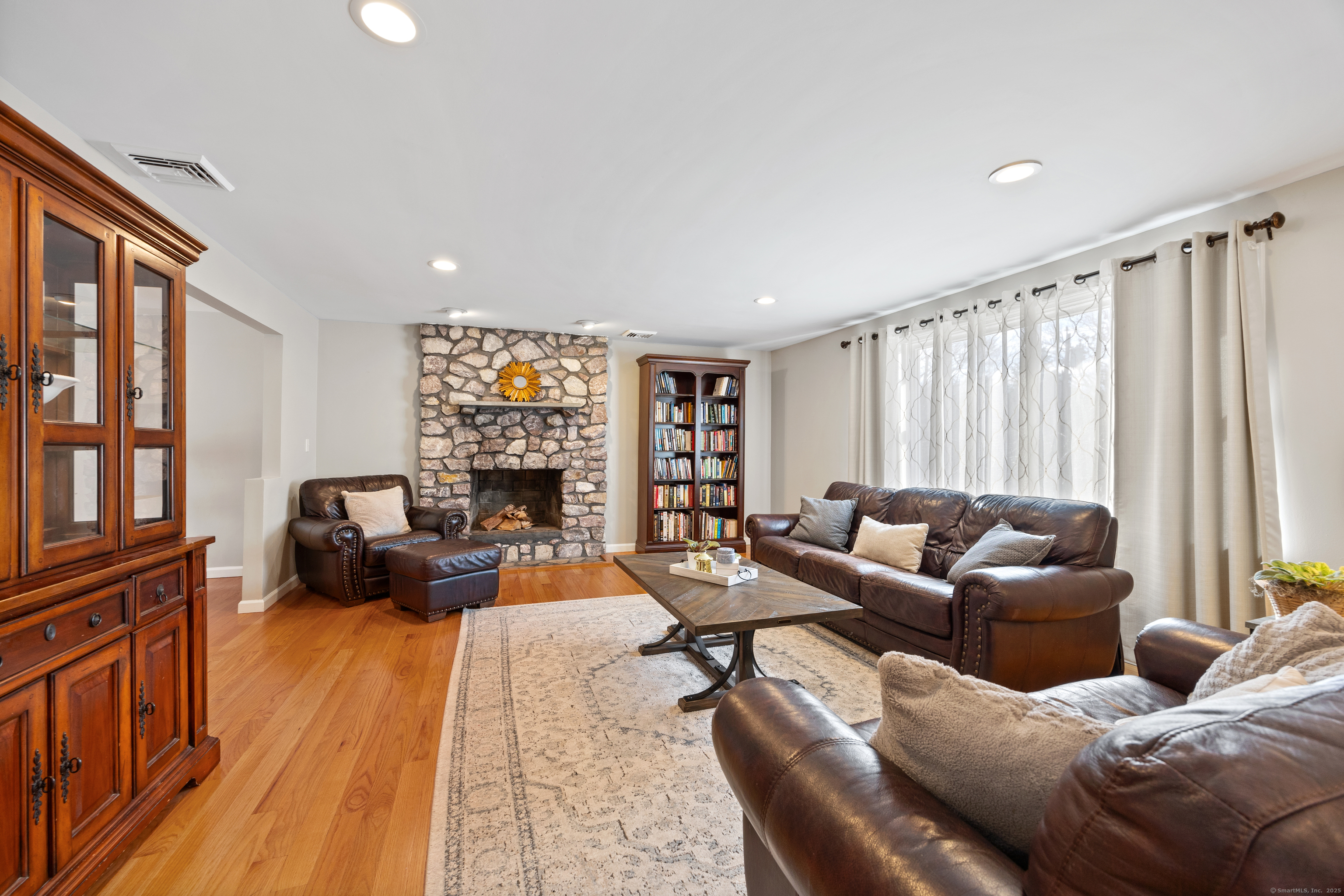 160 Birch Drive, Cheshire, Connecticut image 10