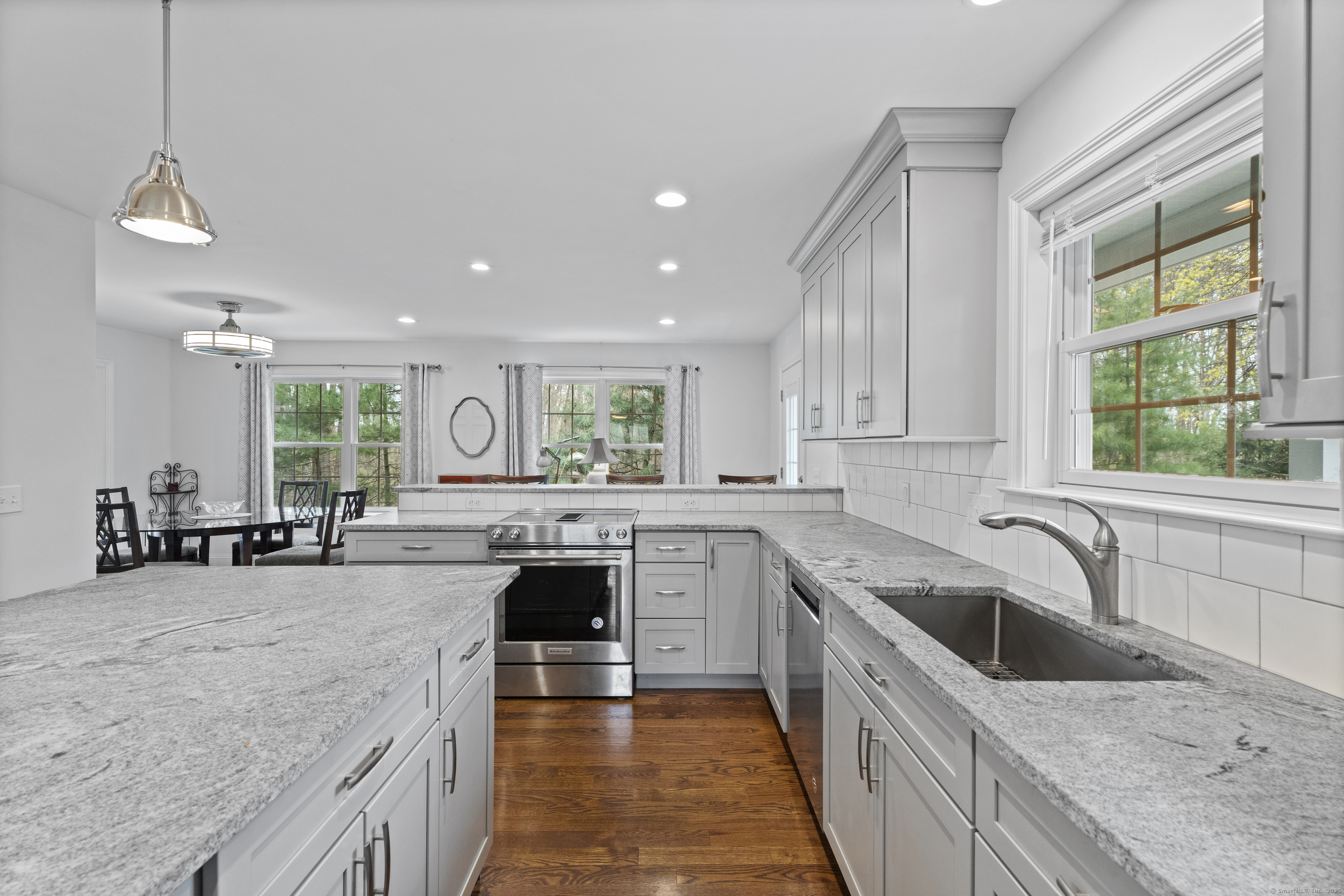 1470 Sylvan Avenue, Trumbull, Connecticut image 15