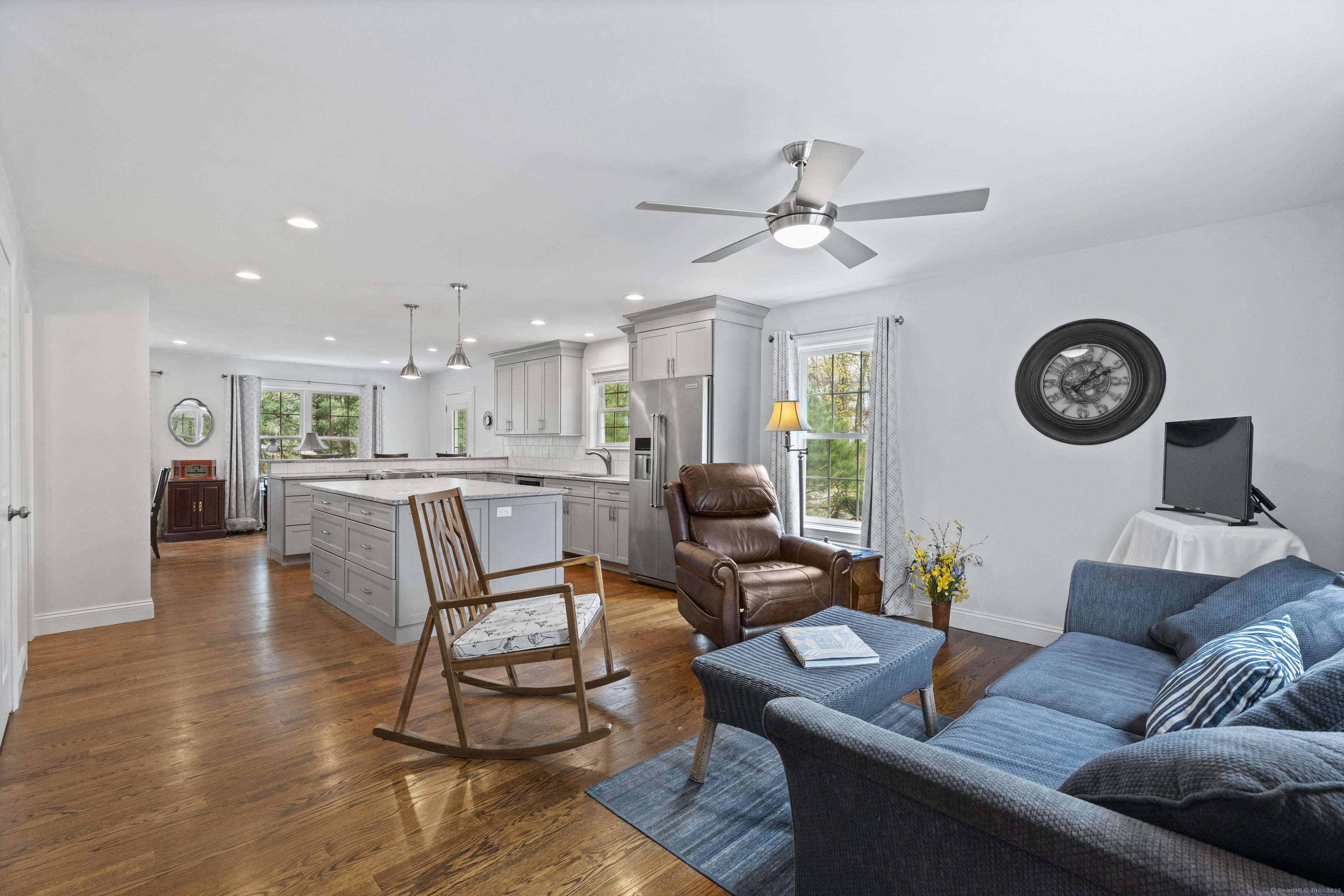 1470 Sylvan Avenue, Trumbull, Connecticut image 6