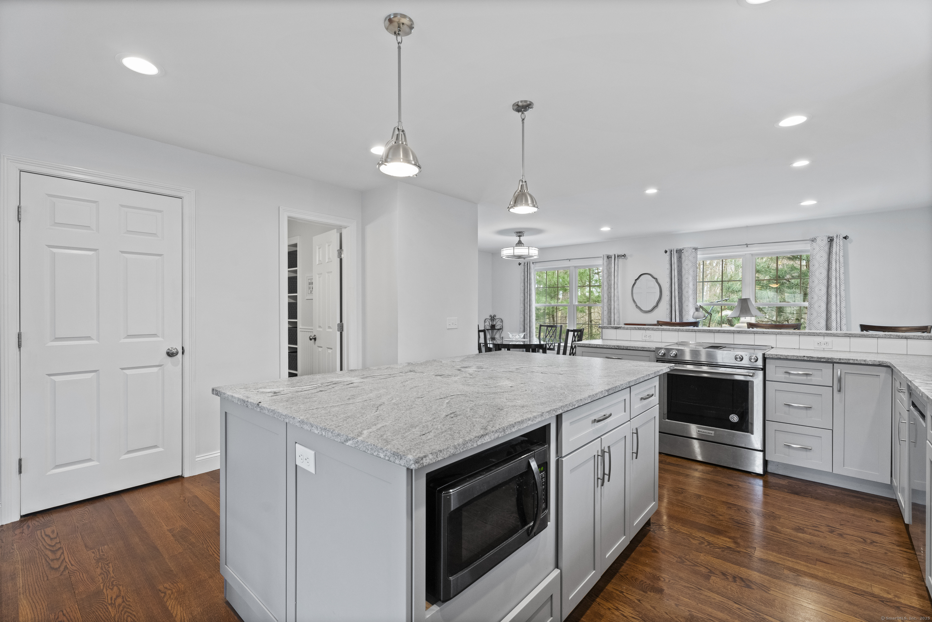 1470 Sylvan Avenue, Trumbull, Connecticut image 10