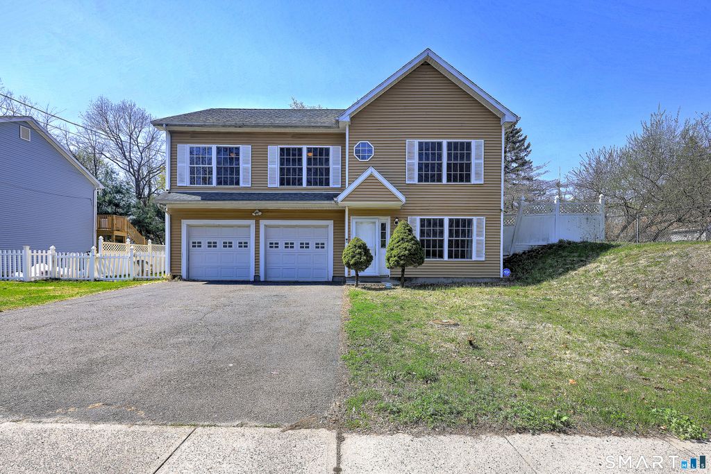 Photo of 625 Evers Street, Bridgeport, CT 06610 (MLS # 24167931)