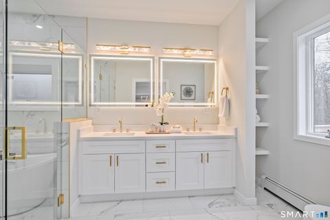 Tiny photo for 4 Windy Woods Circle, Newtown, CT 06470 (MLS # 24146503)