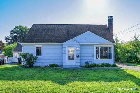 Homes For Rent - 114 Randal Avenue<br/> West Hartford, CT 06110