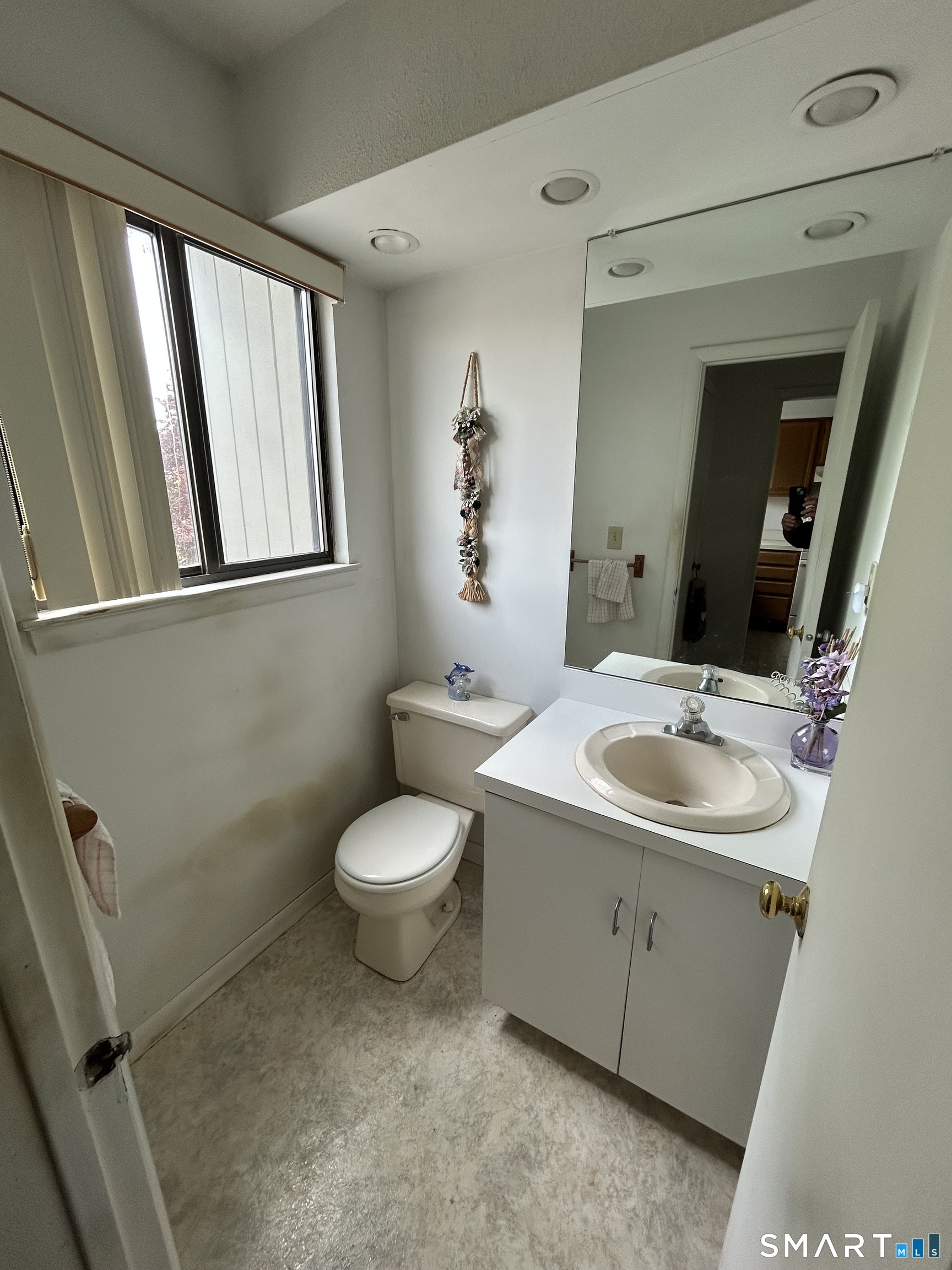 184 Concord Court 184