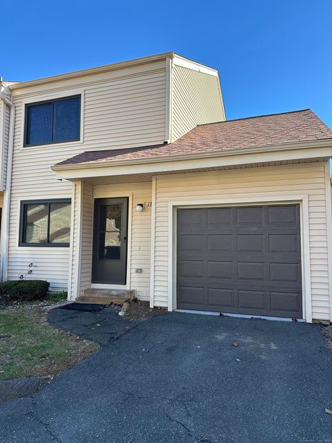 13 Deer Run 13 Bethel CT 06801