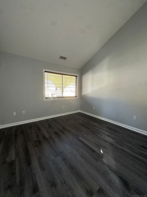 Tiny photo for 13 Deer Run #13, Bethel, CT 06801 (MLS # 24135417)