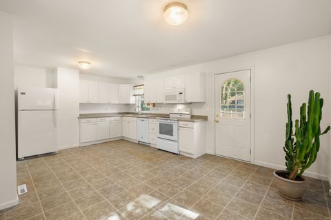 Tiny photo for 6 Sunset Road, Ledyard, CT 06335 (MLS # 24147195)