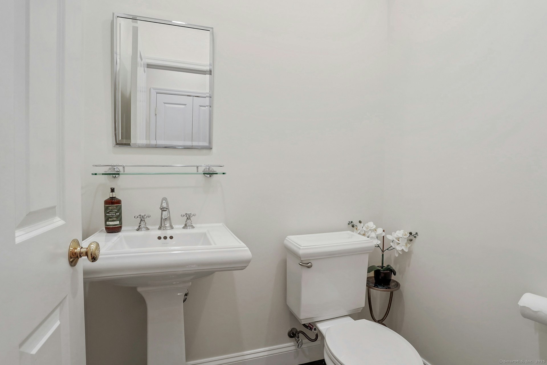 24 Casement Street, Darien, Connecticut image 15