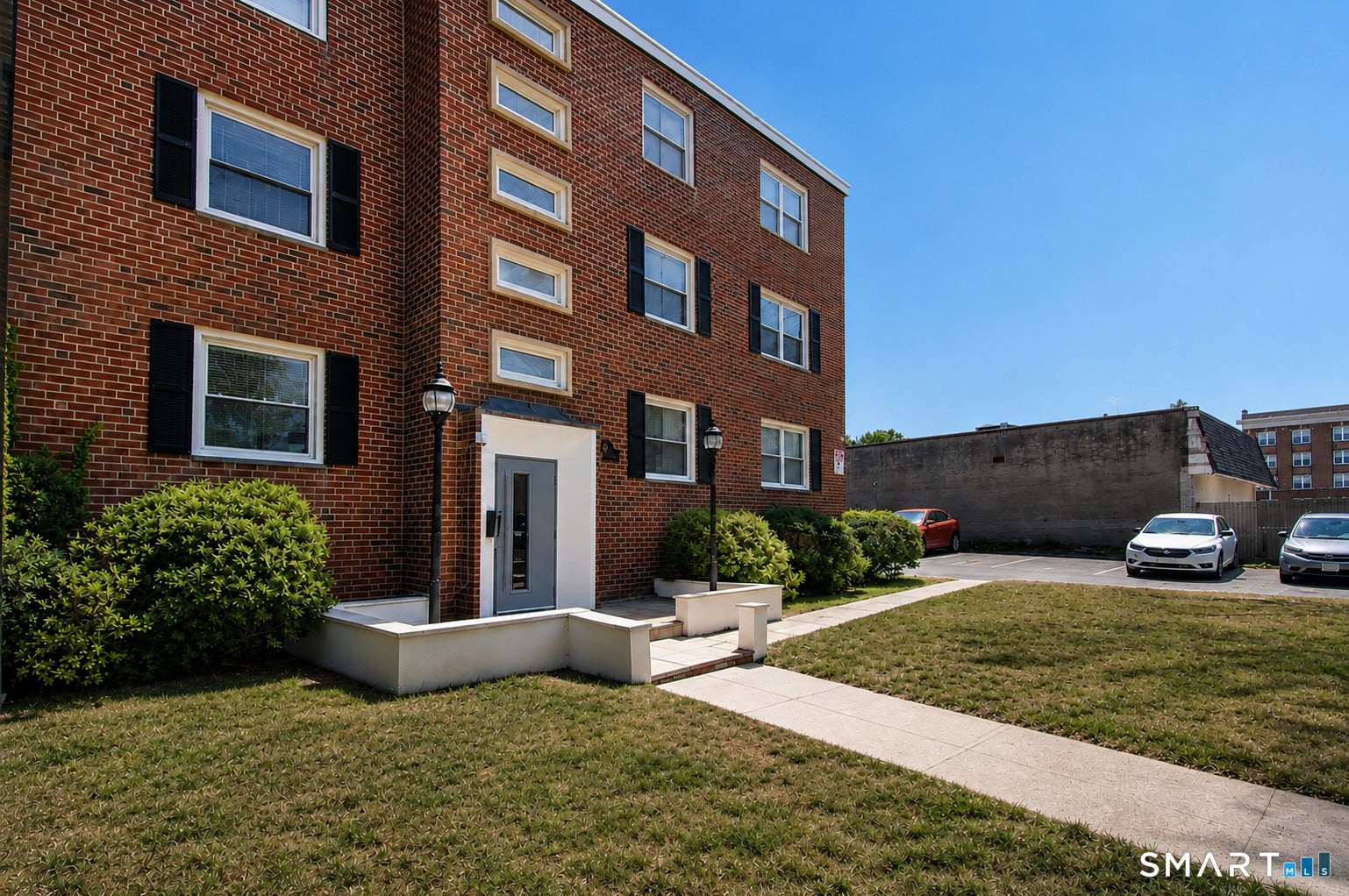 18 Sherman Street
