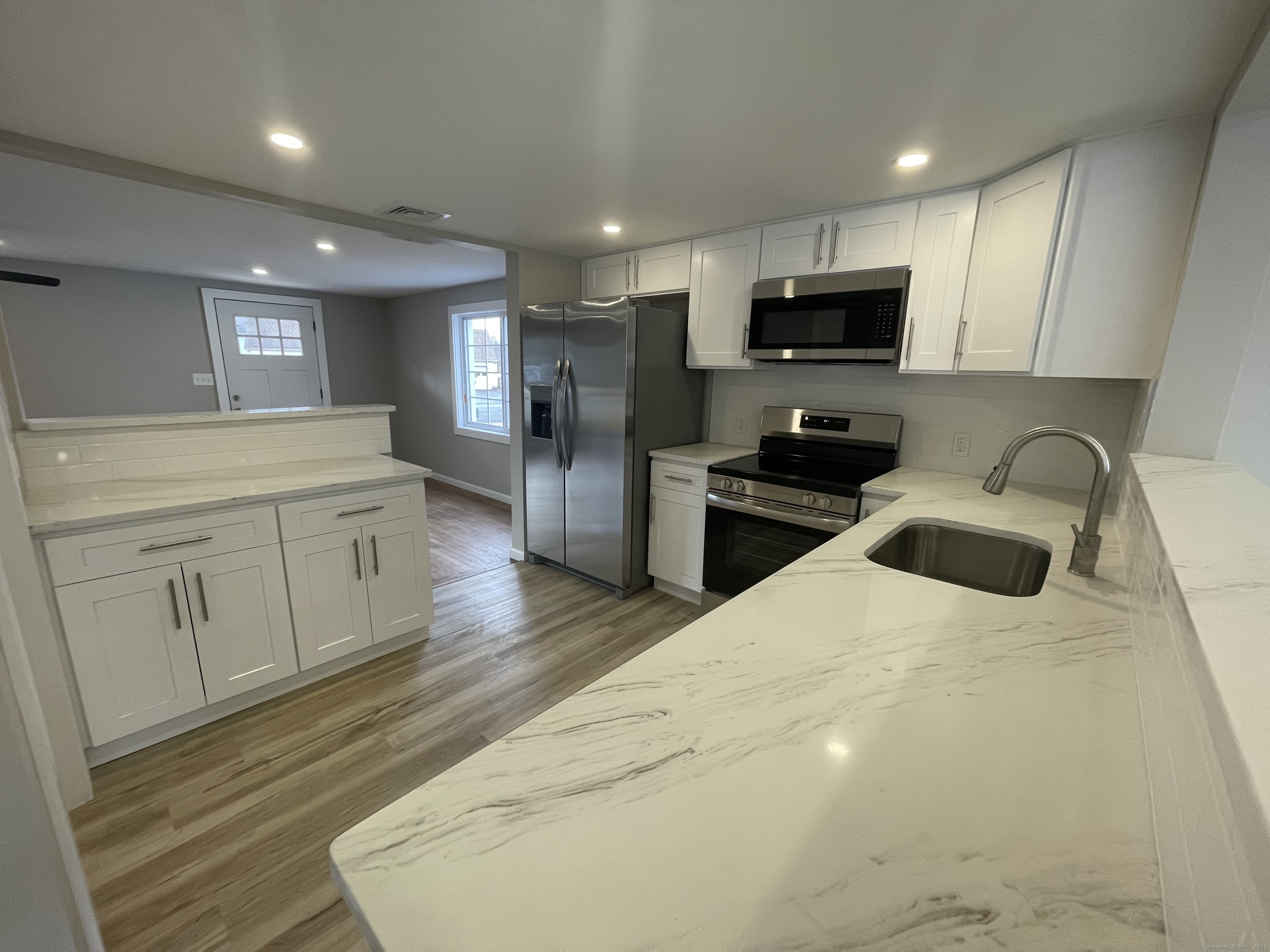63 Driscoll Road, Branford, Connecticut image 6