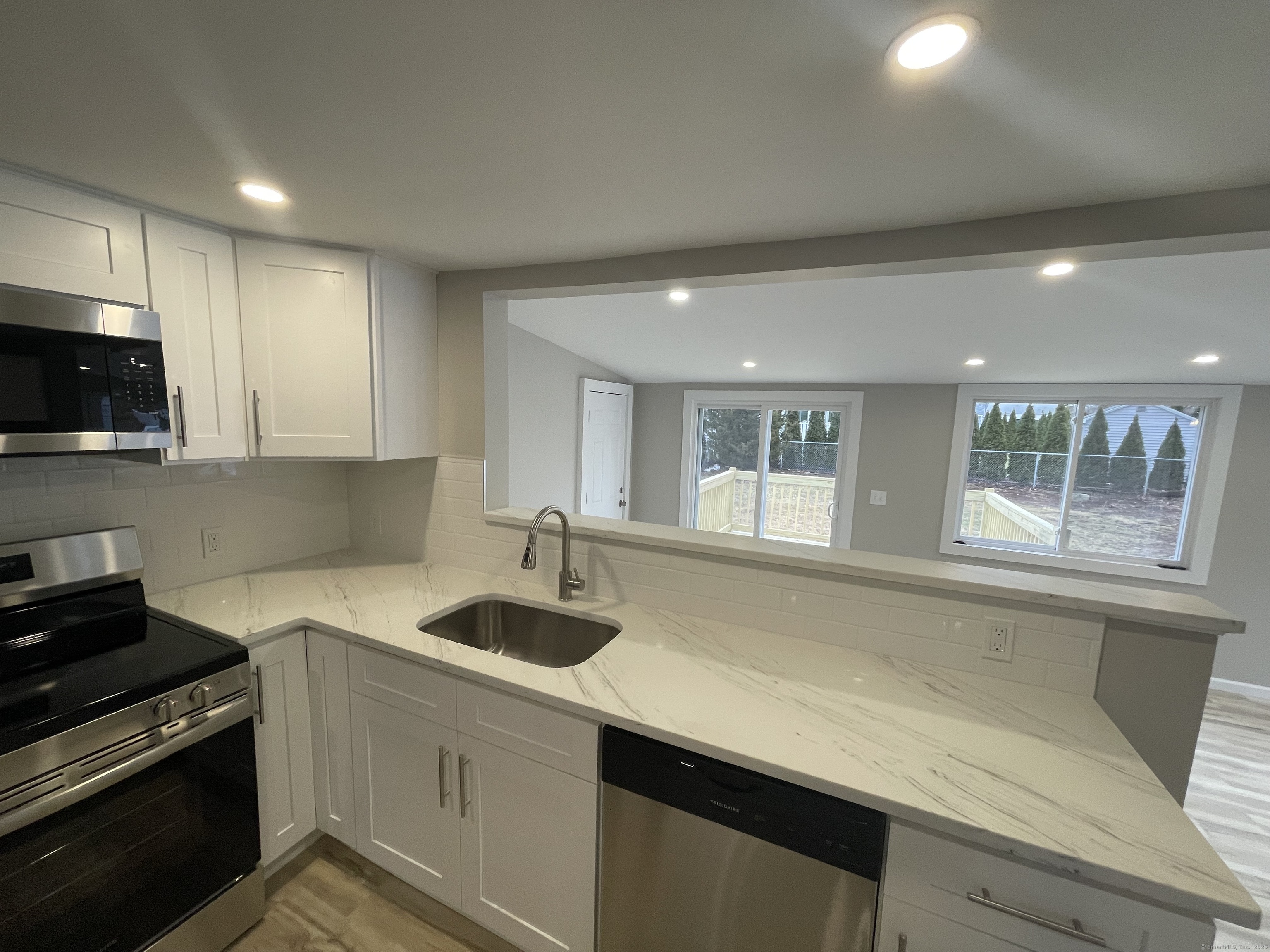 63 Driscoll Road, Branford, Connecticut image 15