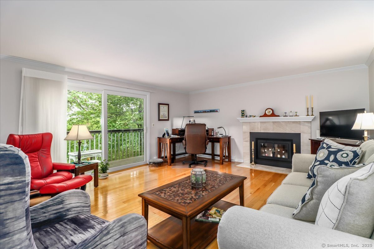 28D Harbour Village