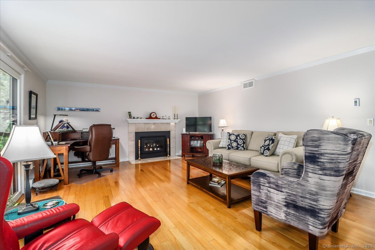 28D Harbour Village
