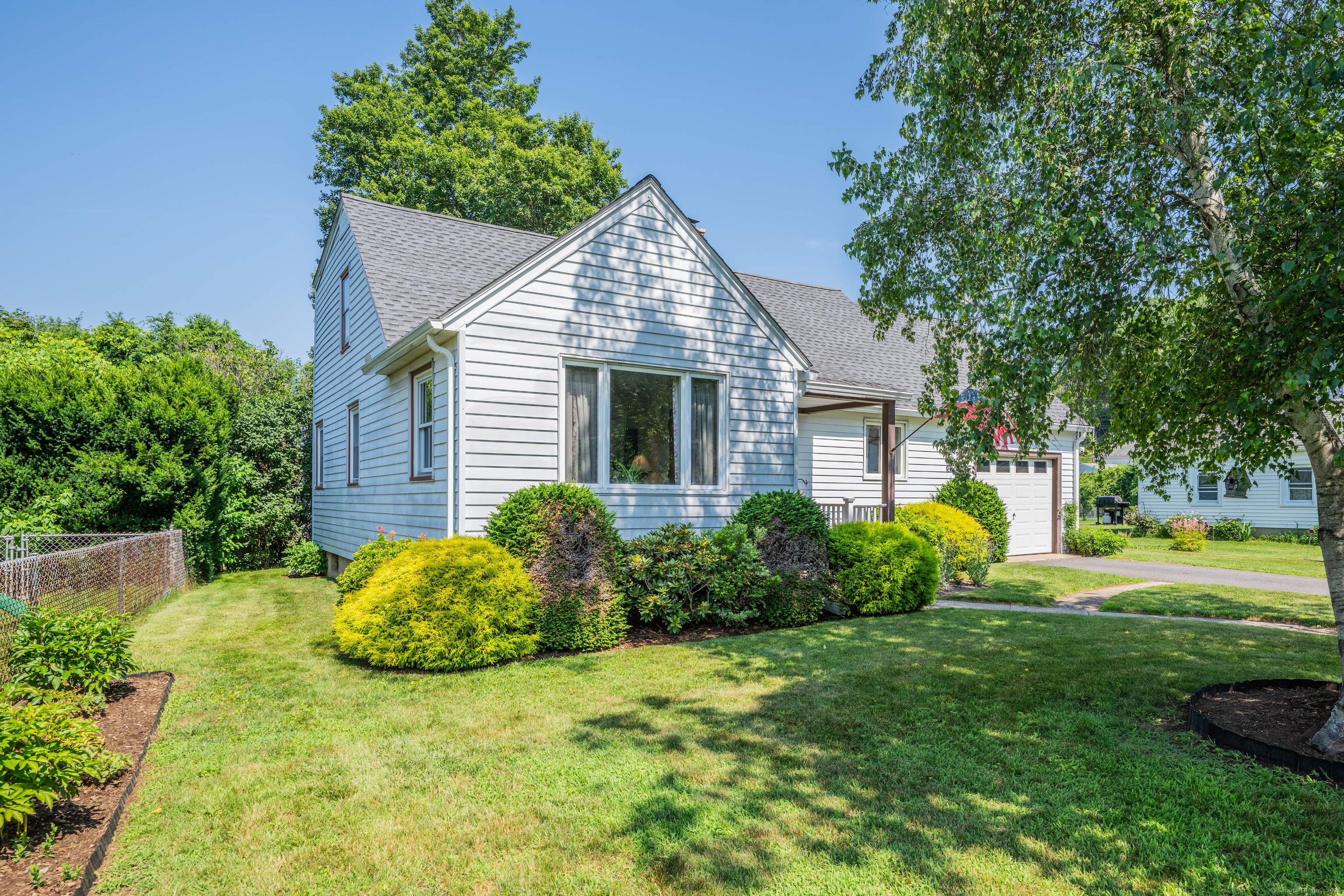 33 Hazel Avenue