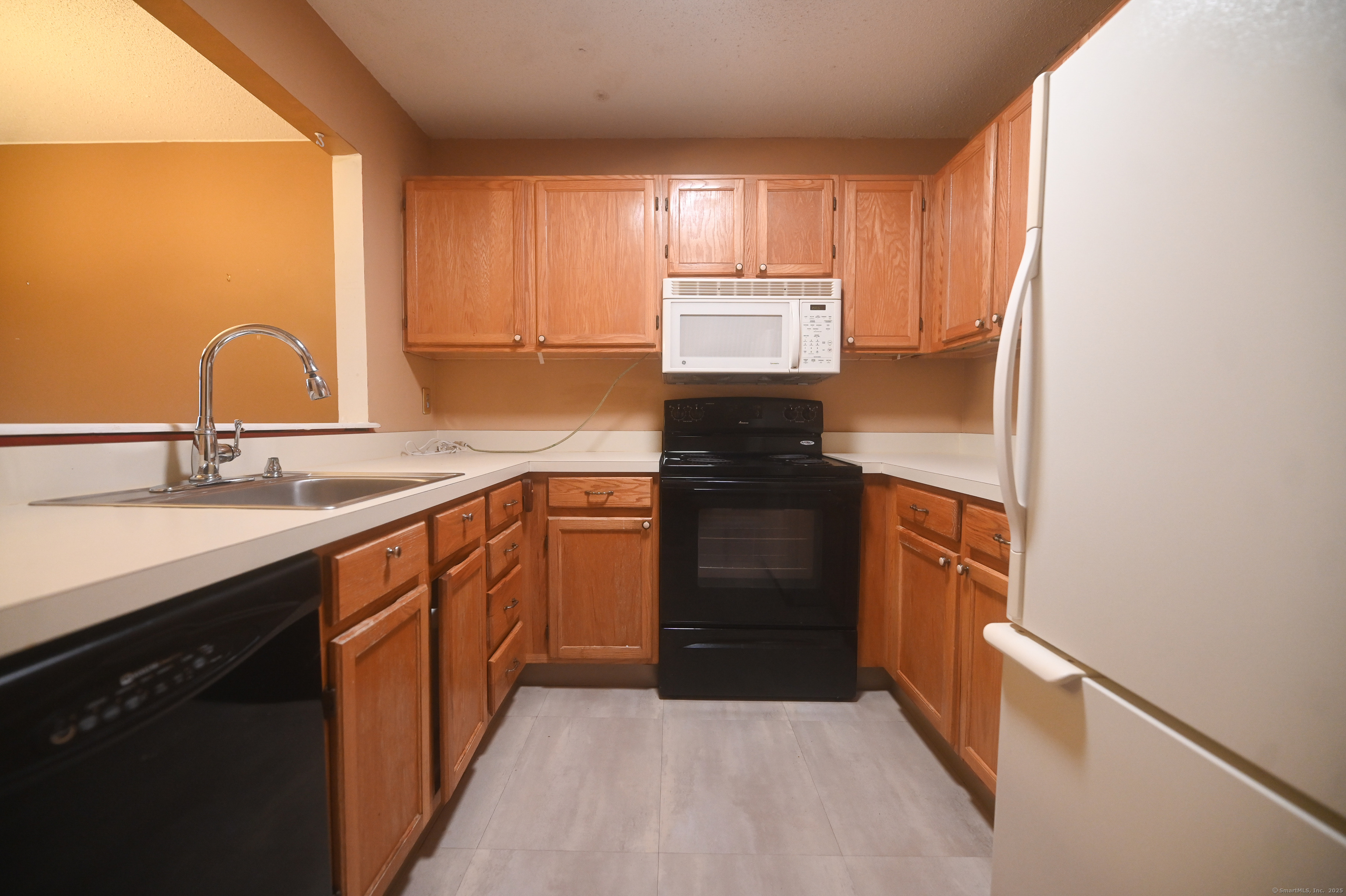 173 Russo Avenue #108, East Haven, Connecticut image 3