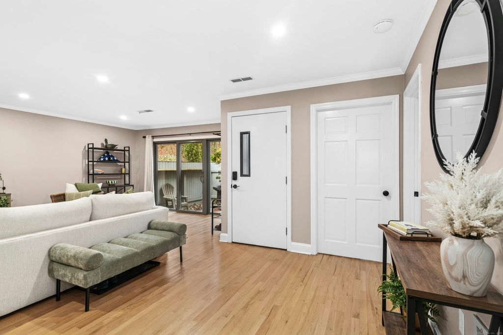 Photo of 3 Nectar Lane #3, Ridgefield, CT 06877 (MLS # 24100588)