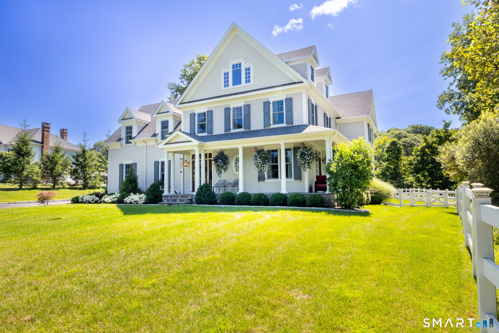 263 Peaceable Street