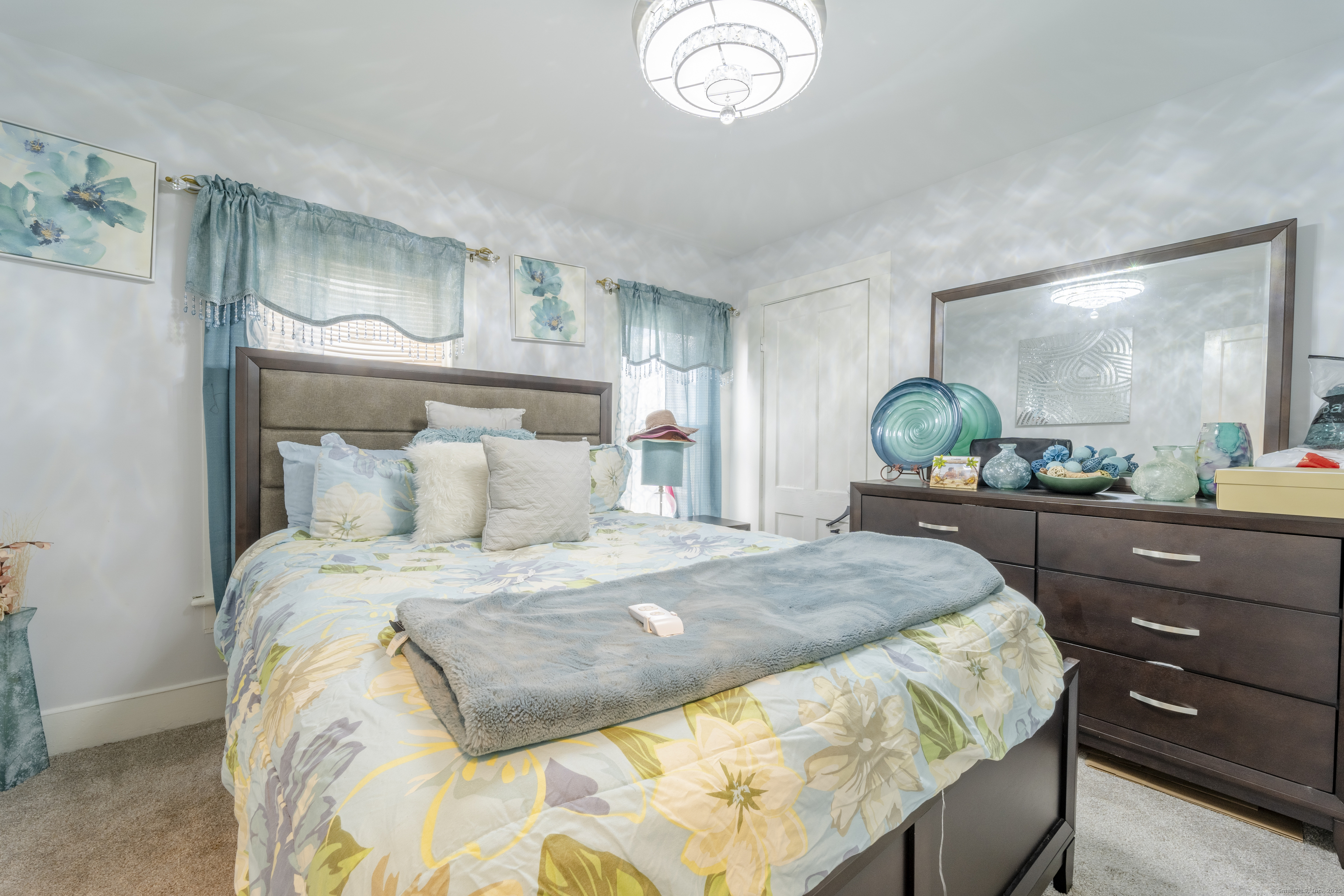 31 Oak Avenue, Enfield, Connecticut image 11