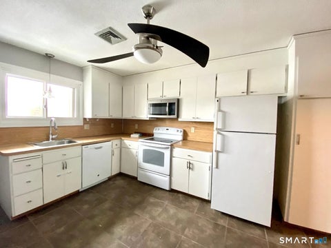 Tiny photo for 1404 Summer Hill Drive #1404, South Windsor, CT 06074 (MLS # 24215649)