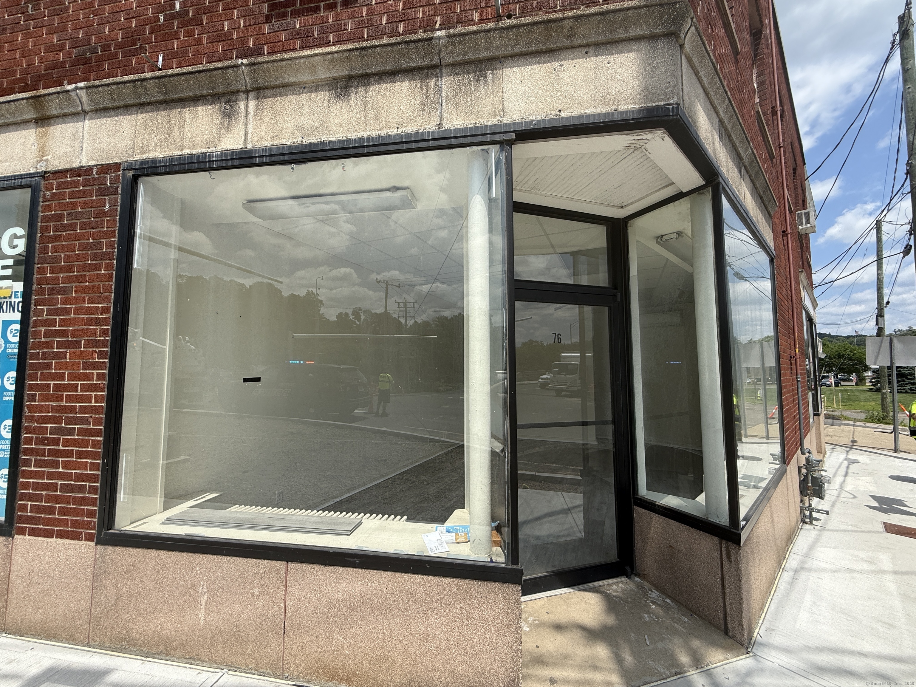 76 Bank Street