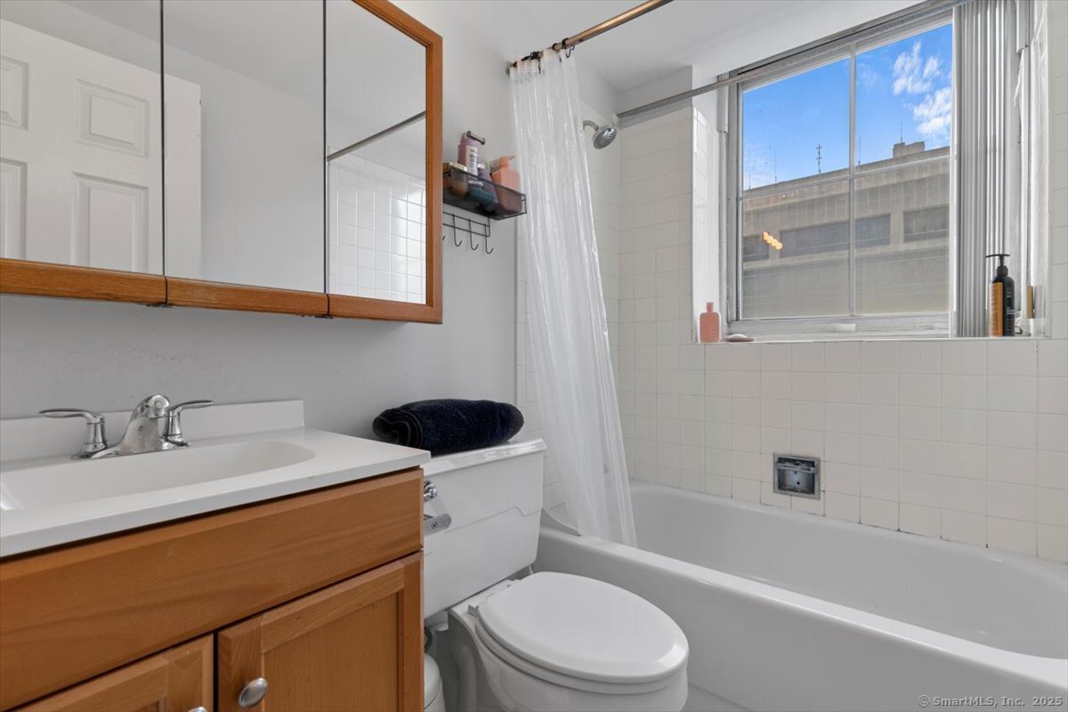 124 Court Street #306, New Haven, Connecticut image 15