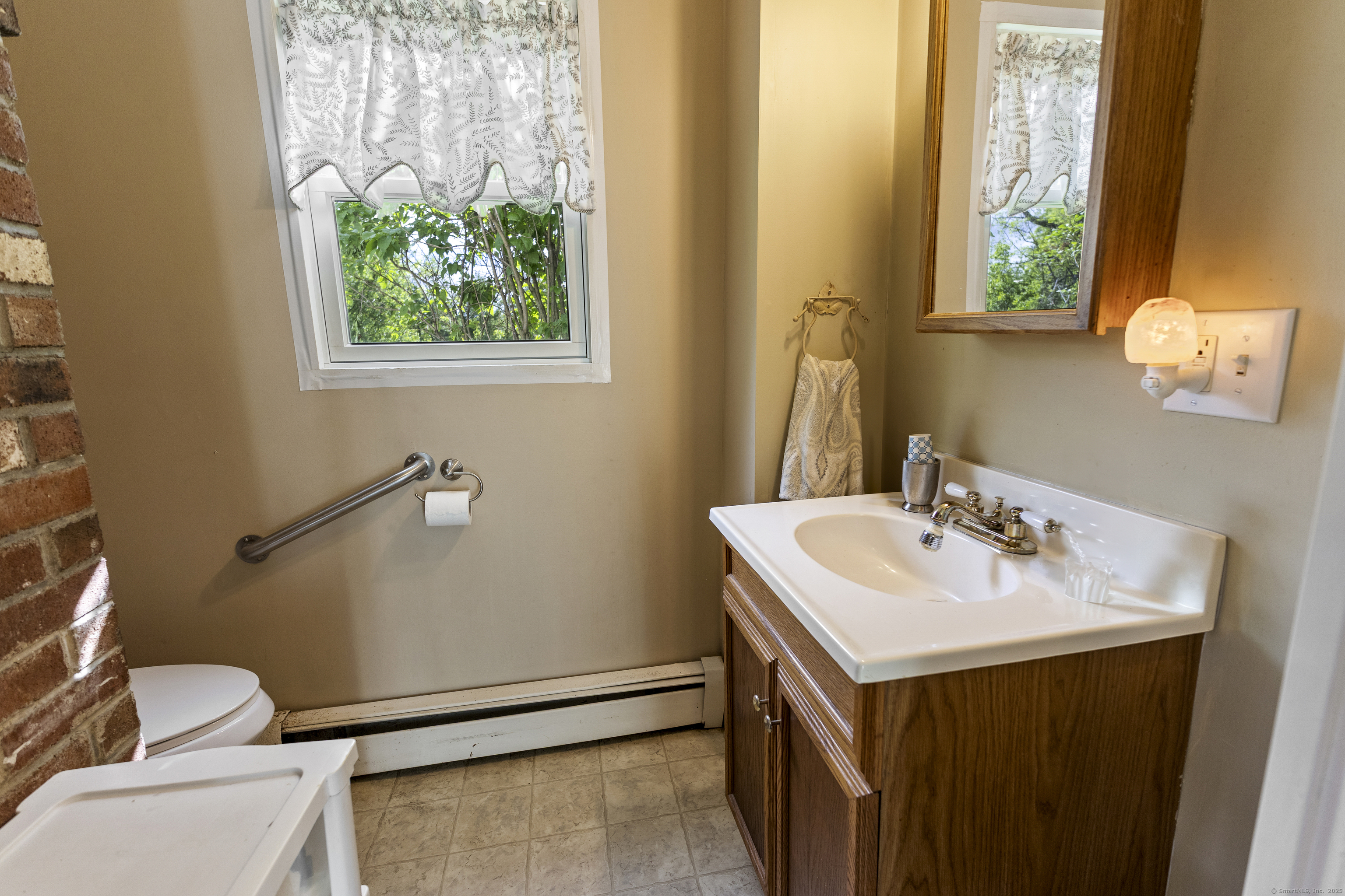 16 North Road, Ashford, Connecticut image 34