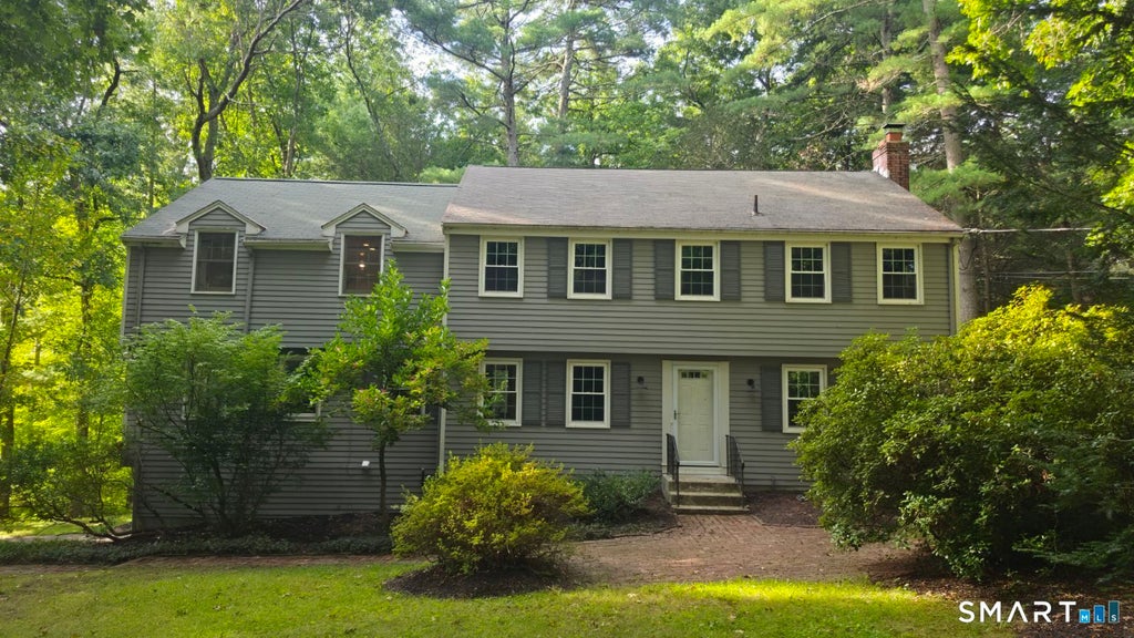 Photo of 15 Sanctuary Drive, Simsbury, CT 06070 (MLS # 24206079)