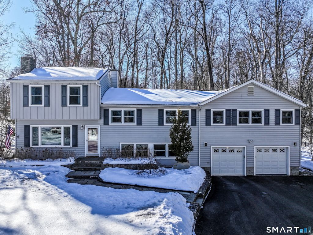 Photo of 8 Marilyn Road, Brookfield, CT 06804 (MLS # 24153800)
