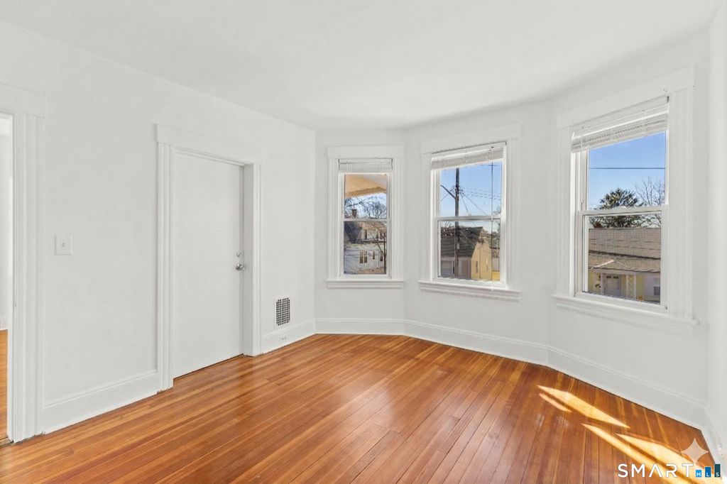 Photo of 44 Churchill Street, Fairfield, CT 06824 (MLS # 24158269)