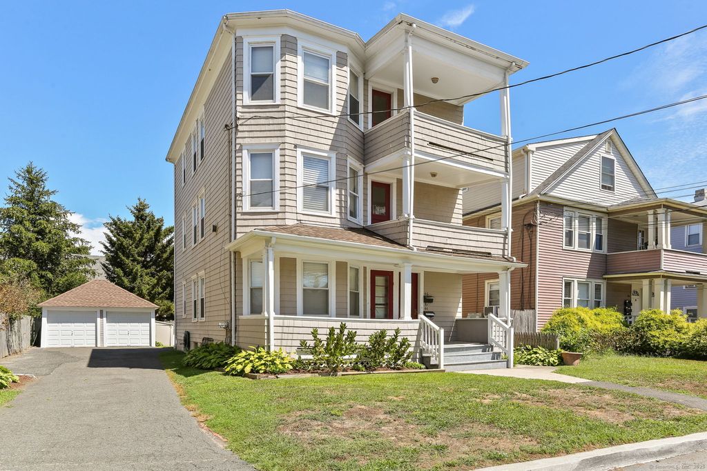 Photo of 44 Churchill Street, Fairfield, CT 06824 (MLS # 24158269)