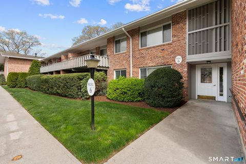 Tiny photo for 132 Southport Woods Drive #132, Fairfield, CT 06890 (MLS # 24166193)