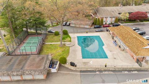 Tiny photo for 132 Southport Woods Drive #132, Fairfield, CT 06890 (MLS # 24166193)