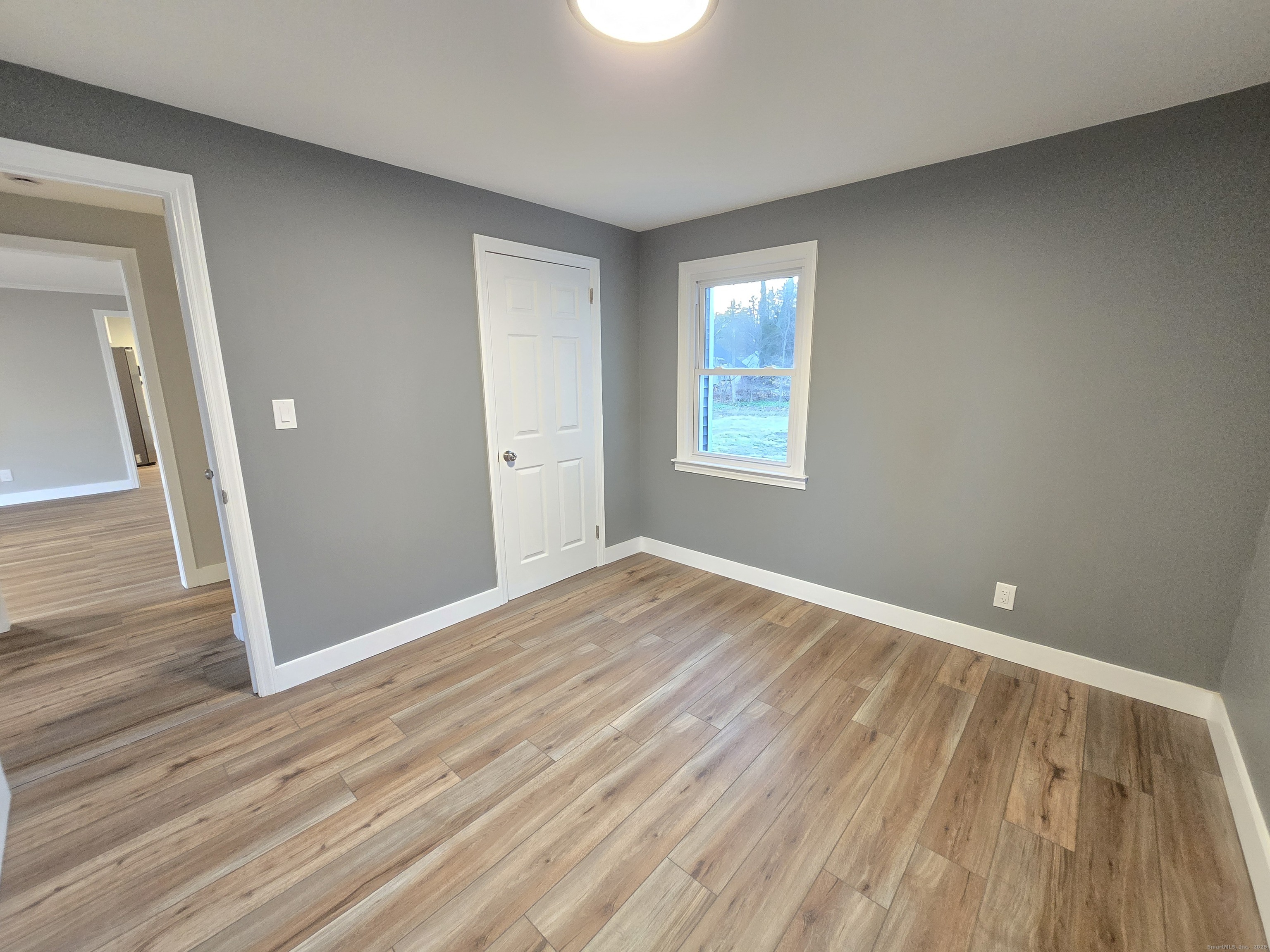 Windsor, Connecticut 06095, United States, 3 Bedrooms Bedrooms, ,2 BathroomsBathrooms,Residential,Active,251063