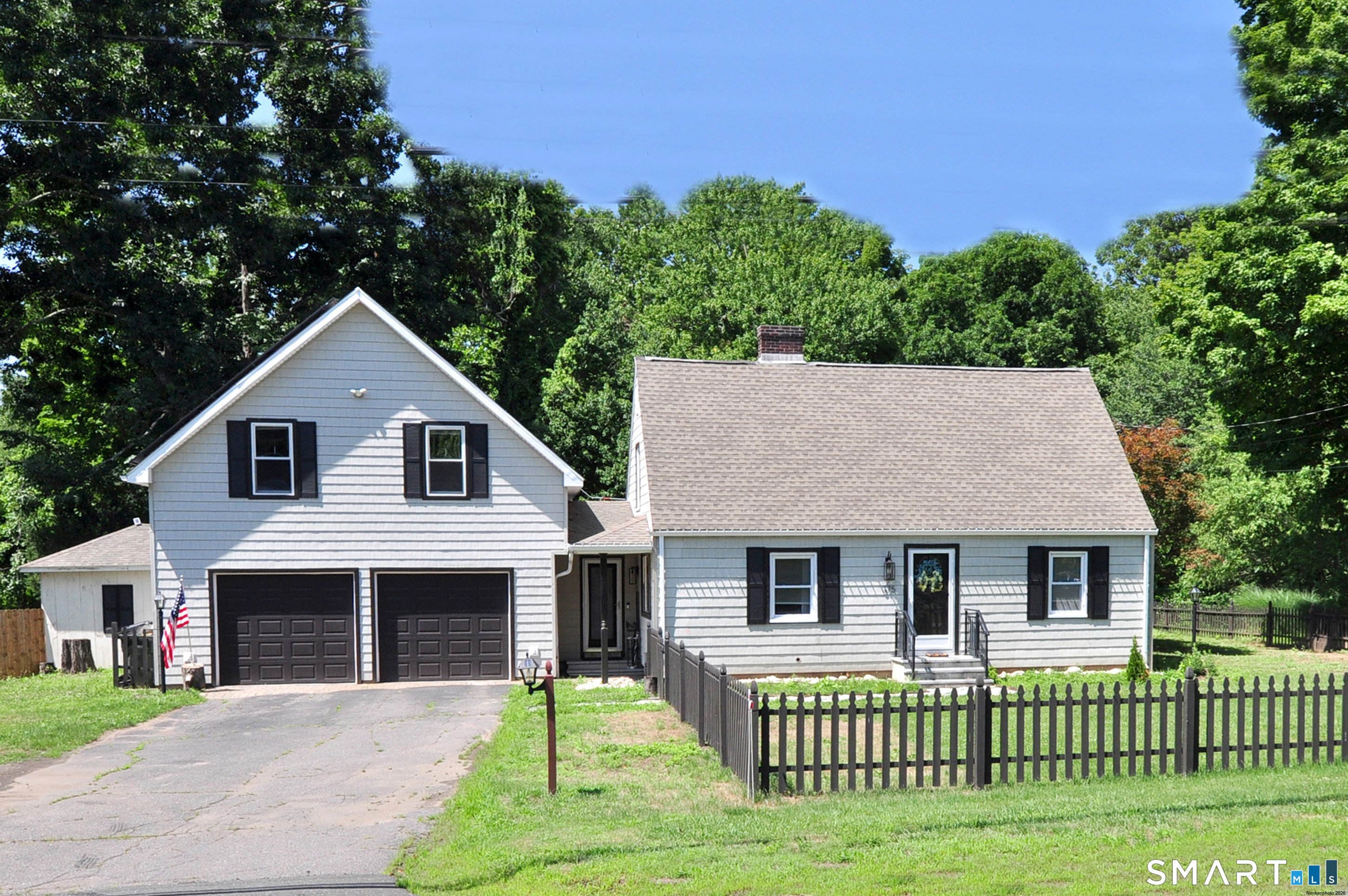 375 Salmon Brook Street