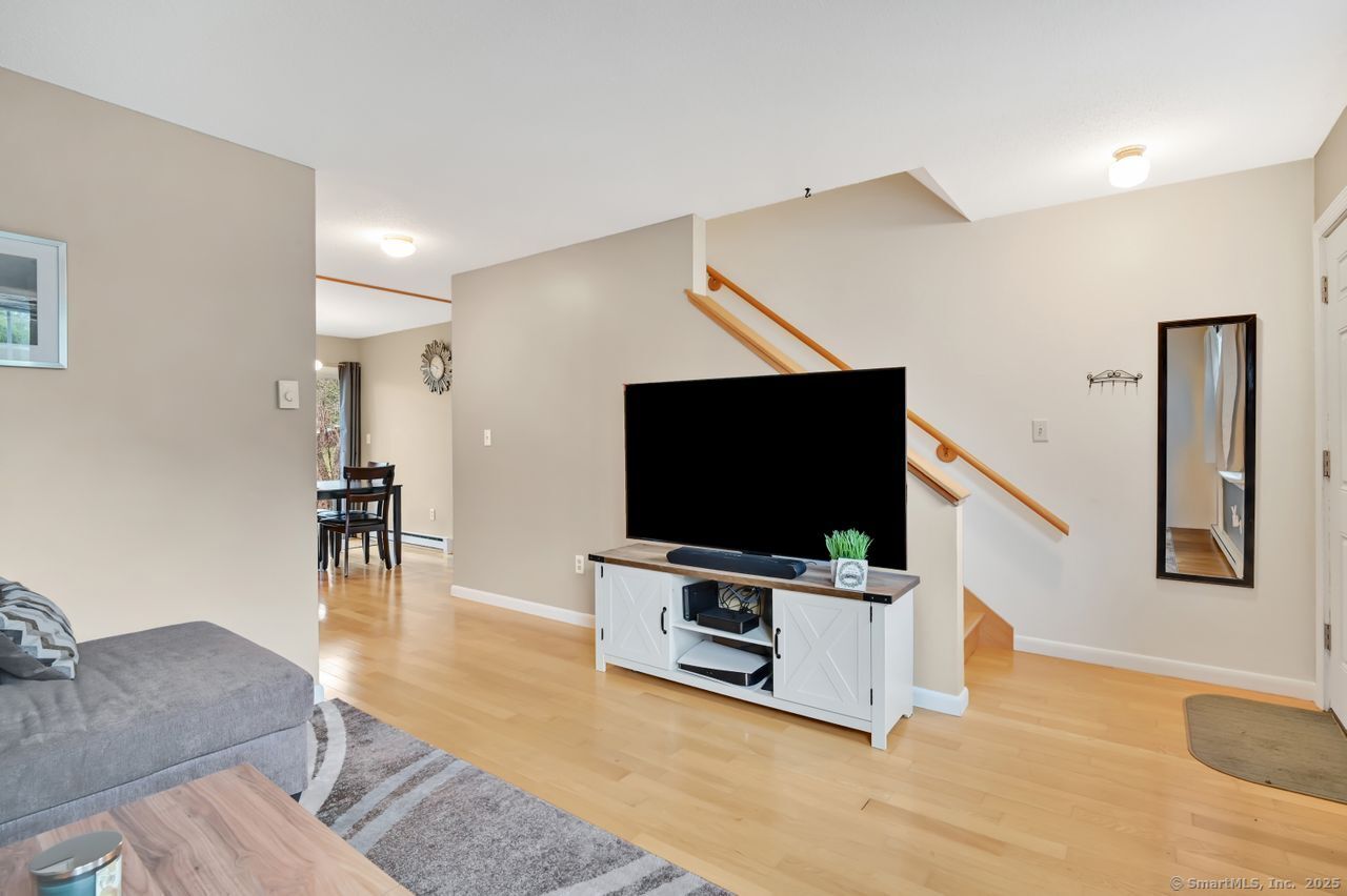 1 Abbott Road #11, Ellington, Connecticut image 5