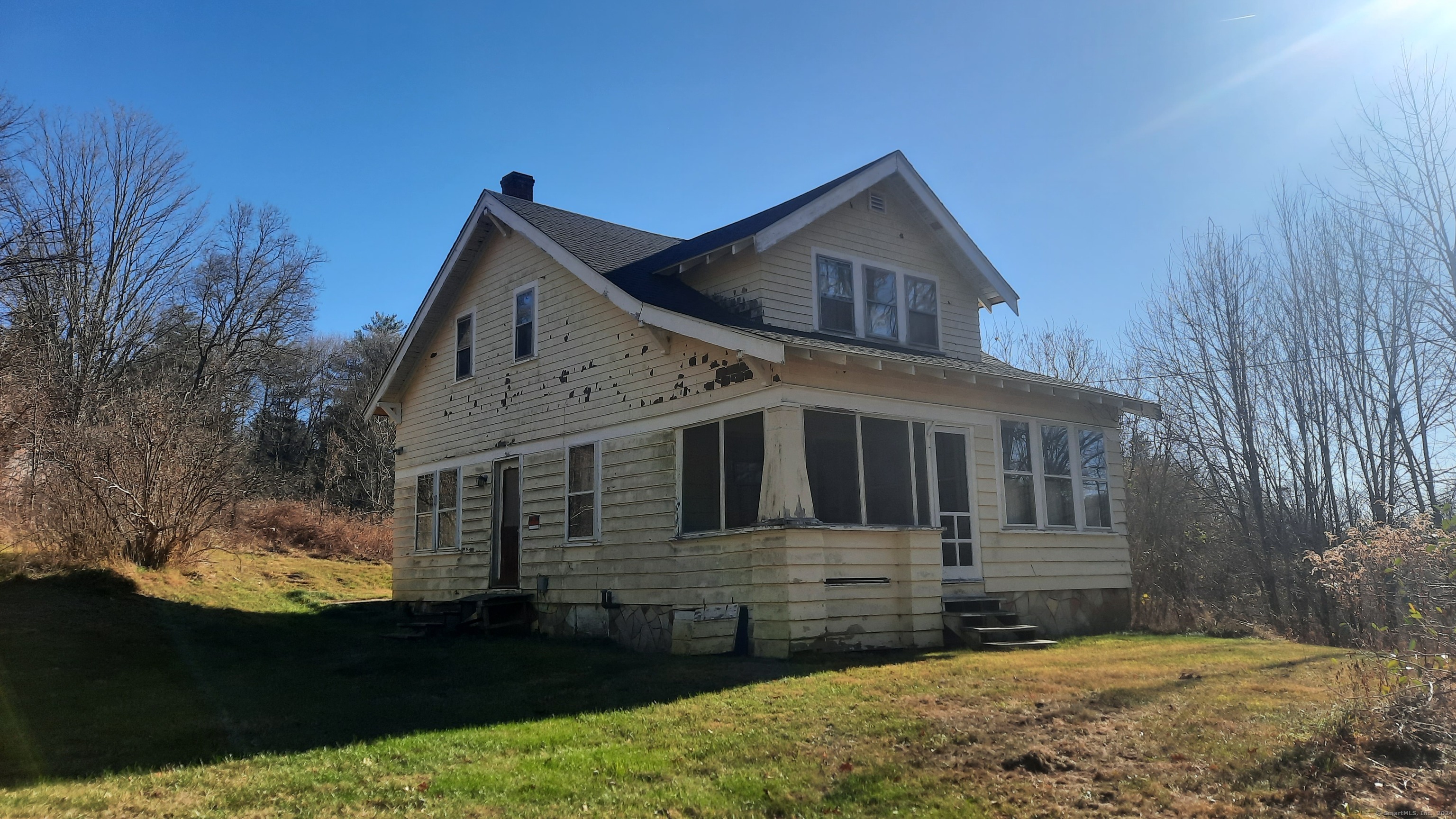 1281 Route 169 Route, Woodstock, Connecticut - 3 Bedrooms  
1 Bathrooms  
7 Rooms - 