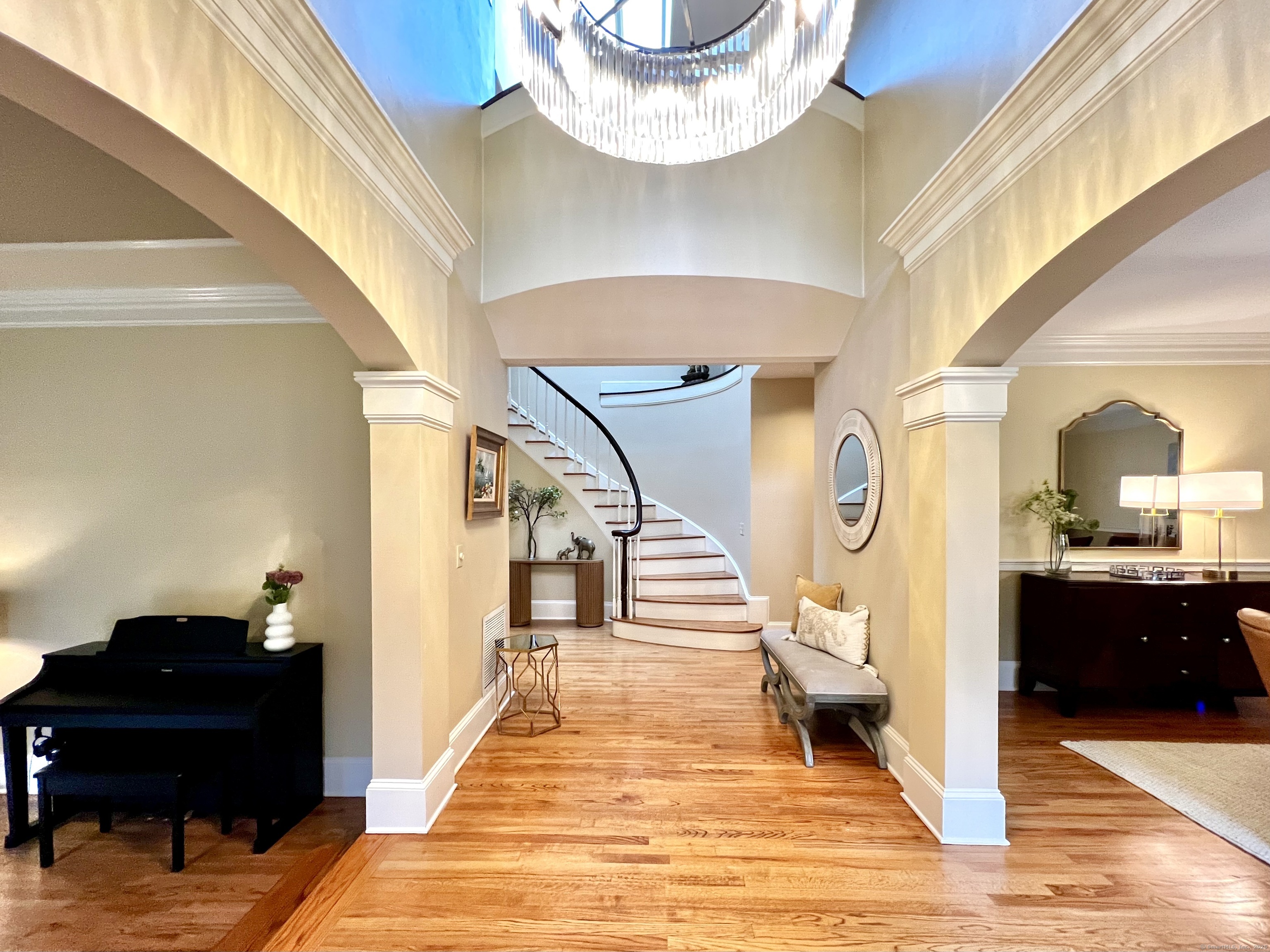 10 Woods End Drive