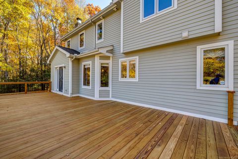 A home in New Hartford