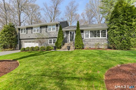 Photo of 178 Crest Terrace, Fairfield, CT 06825 (MLS # 24169245)