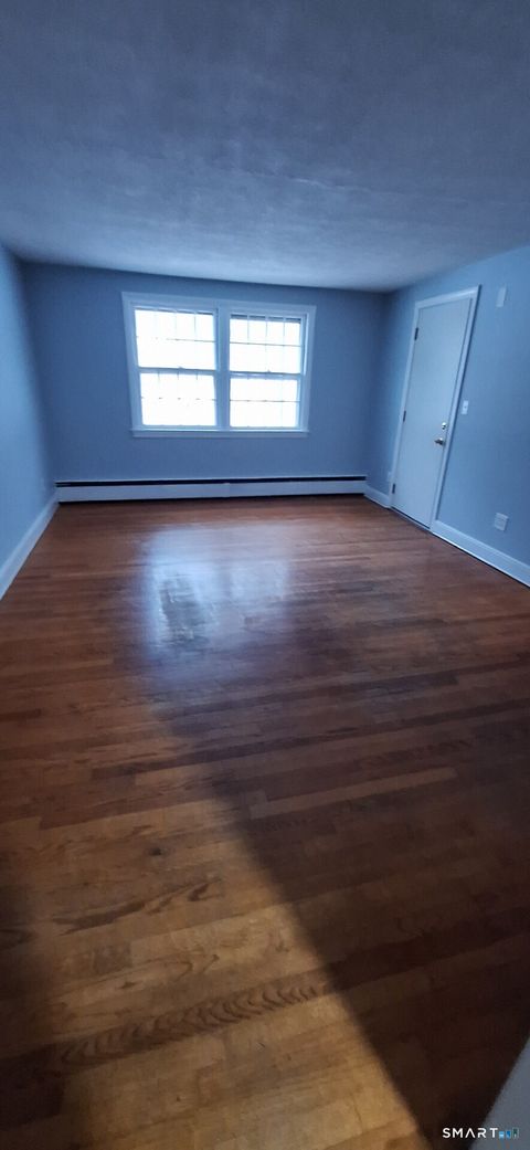 10 Carpenter Road 2W Bolton CT 06043