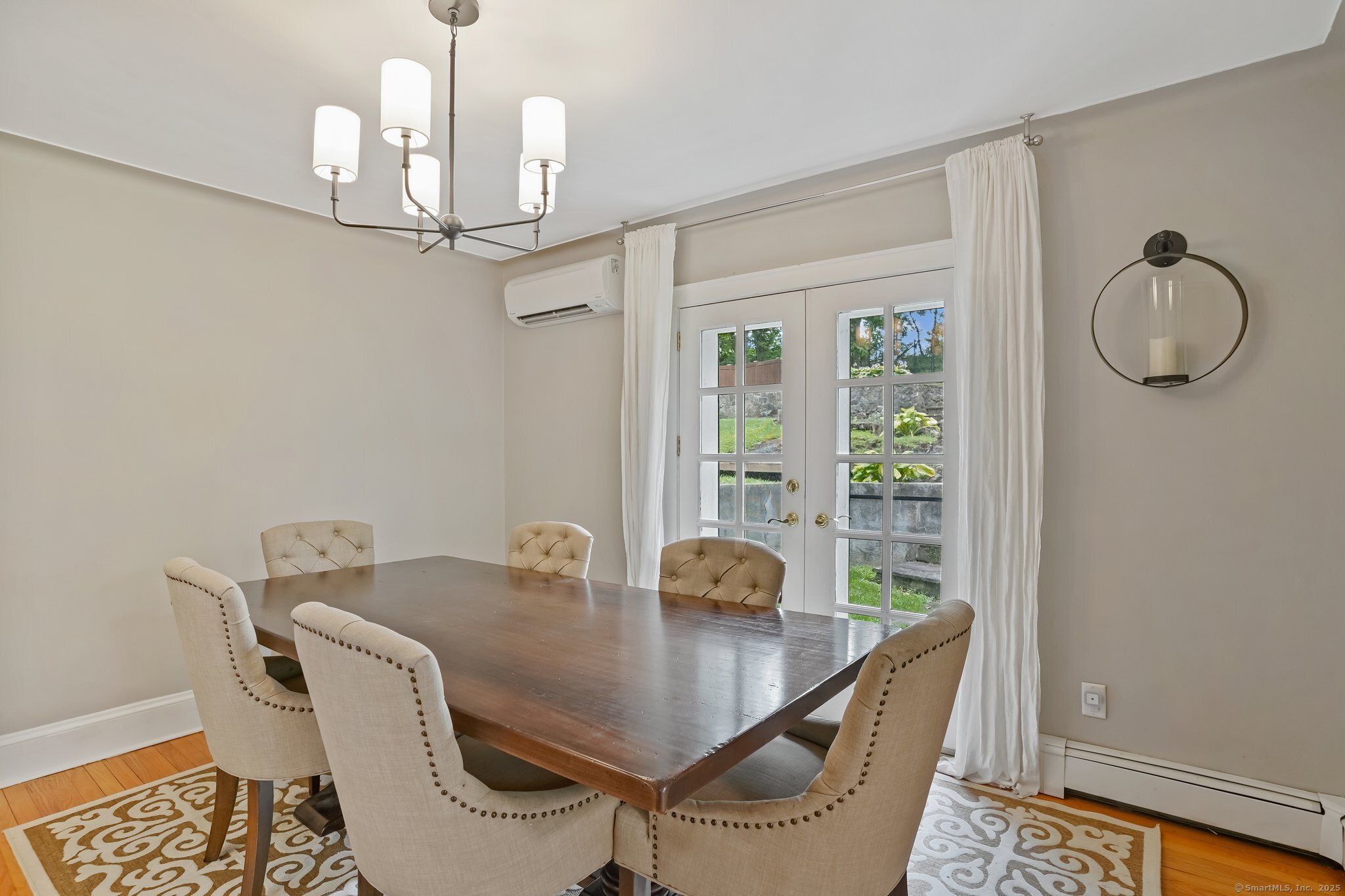 Norwalk, Connecticut 06854, United States, 3 Bedrooms Bedrooms, ,2 BathroomsBathrooms,Residential,Active,166490