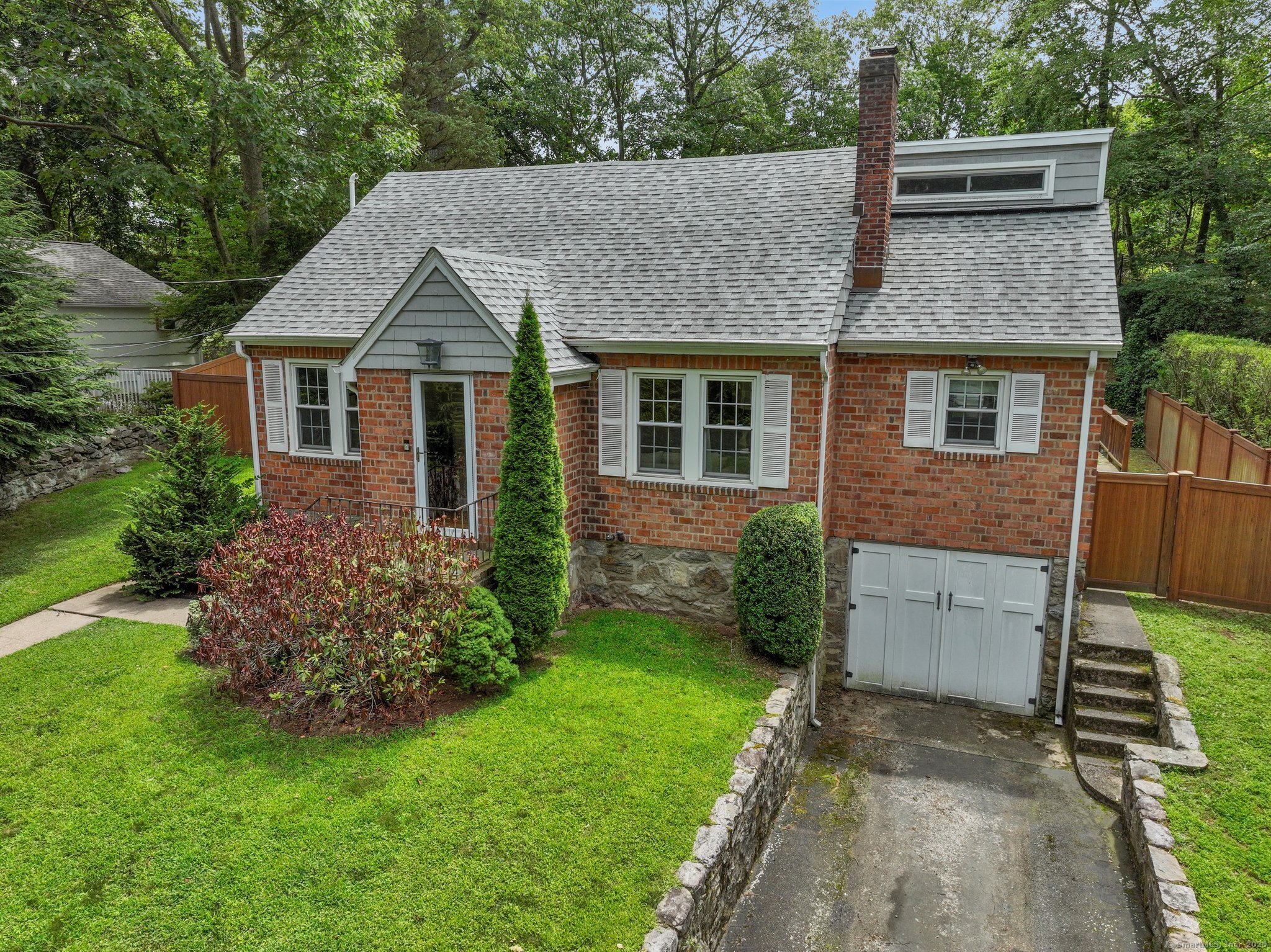 Norwalk, Connecticut 06854, United States, 3 Bedrooms Bedrooms, ,2 BathroomsBathrooms,Residential,Active,166490