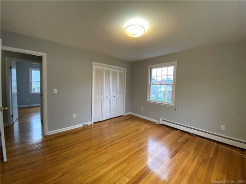Tiny photo for 56 Hallock Street #1st, Bridgeport, CT 06606 (MLS # 24153019)