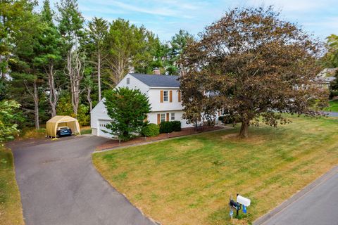 Photo of 4 Winthrop Road, Bethel, CT 06801 (MLS # 24131709)