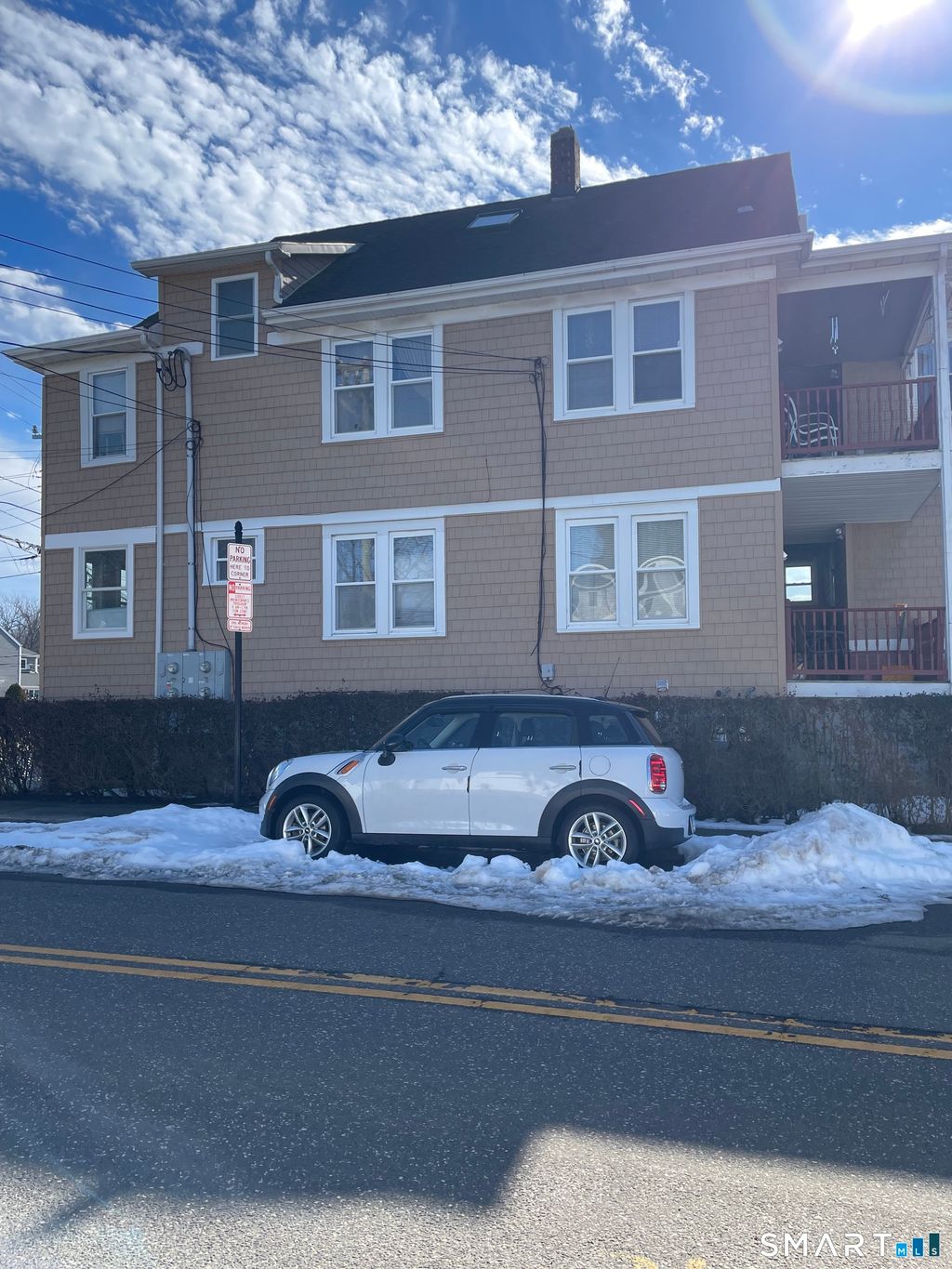 Photo of 41 Elmcroft Road, Stamford, CT 06902 (MLS # 24158009)