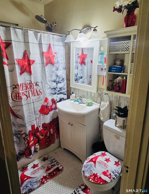 Tiny photo for 1954 Broad Street, Hartford, CT 06114 (MLS # 24145053)